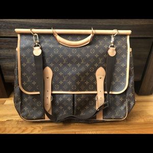 Louis Vuitton Sac Chasse Luggage